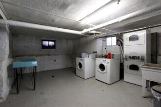 281 Harvard St, Unit #11 in Cambridge, MA - Building Photo - Building Photo