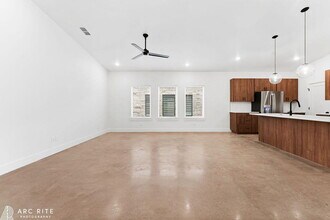 4529 22nd Pl in Lubbock, TX - Foto de edificio - Building Photo