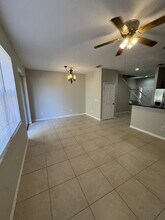 8146 Stone Leaf Ln in Tampa, FL - Building Photo - Building Photo