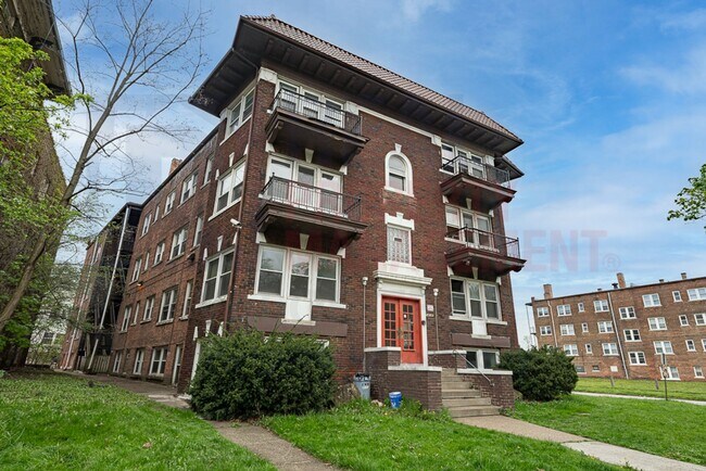 14140 Superior Rd in East Cleveland, OH - Building Photo - Building Photo