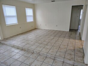 4609 18th Ave S in St. Petersburg, FL - Building Photo - Building Photo