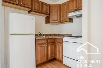 2606 N Kimball Ave, Unit 414 in Chicago, IL - Building Photo - Building Photo