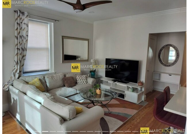 82 Jersey St, Unit 44 in Boston, MA - Foto de edificio - Building Photo