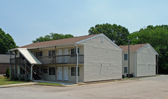 638 J Clyde Morris Blvd Apartments