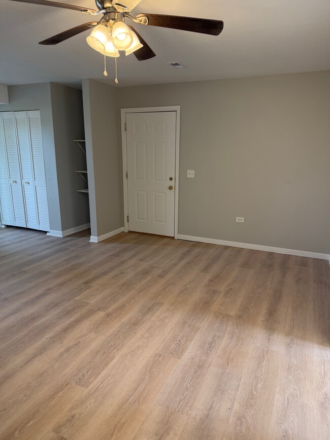 103 Bannon Dr in Dwight, IL - Building Photo - Building Photo