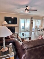 6318 7th Ave W in Bradenton, FL - Building Photo