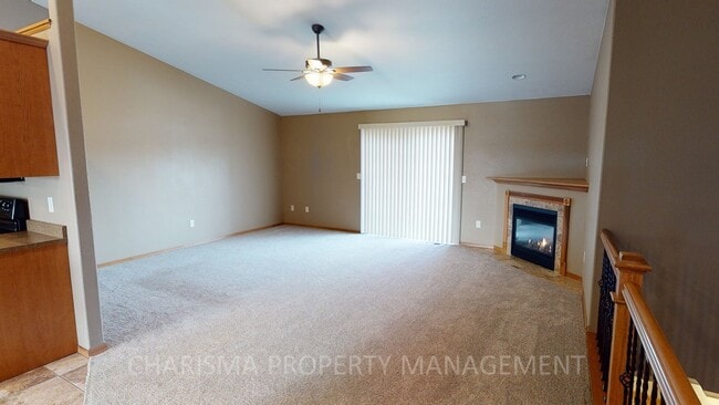 5400 W Rebecca St in Sioux Falls, SD - Building Photo - Building Photo
