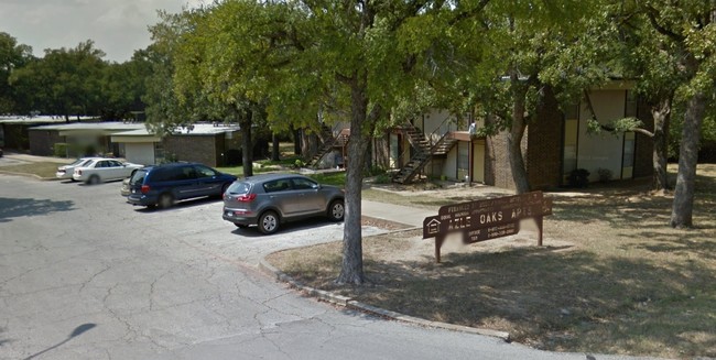 Azle Oaks Apartments