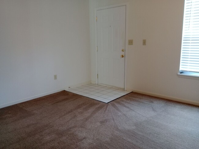 210-210 Nikki Way in Columbia, MO - Building Photo - Building Photo