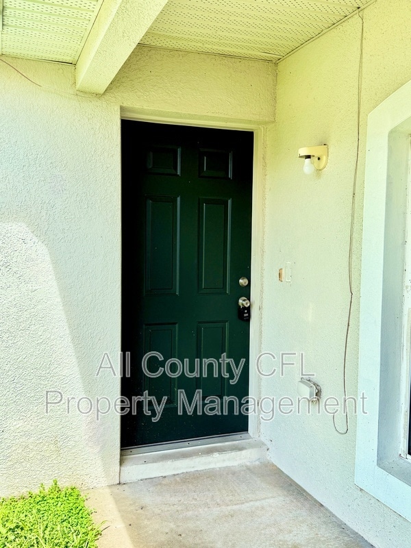 715 Lucaya Dr in Poinciana, FL - Building Photo - Building Photo