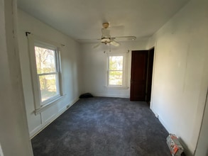 873 Mildred Ave in Sauget, IL - Building Photo - Building Photo