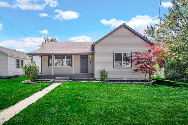 property at 135 E Chestnut St