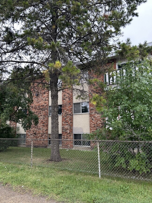 property at 3607-3118 118 Ave NW