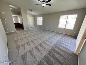 10419 N 58th Dr in Glendale, AZ - Building Photo - Building Photo