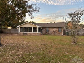 9017 Caribbean Dr in Pensacola, FL - Building Photo - Building Photo