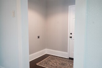 2826 Avenue P 1/2 in Galveston, TX - Building Photo - Building Photo