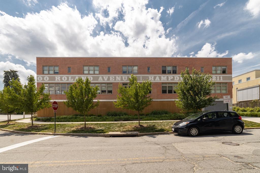 3400 Roland Ave in Baltimore, MD - Building Photo