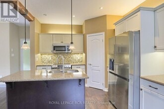 177 Preston Dr in Orangeville, ON - Building Photo - Building Photo
