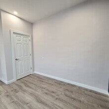 39 74th St, Unit E3 in North Bergen, NJ - Building Photo - Building Photo