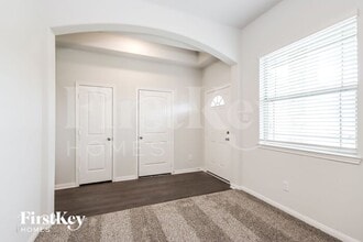 11020 Patriot Ct in Cleveland, TX - Building Photo - Building Photo
