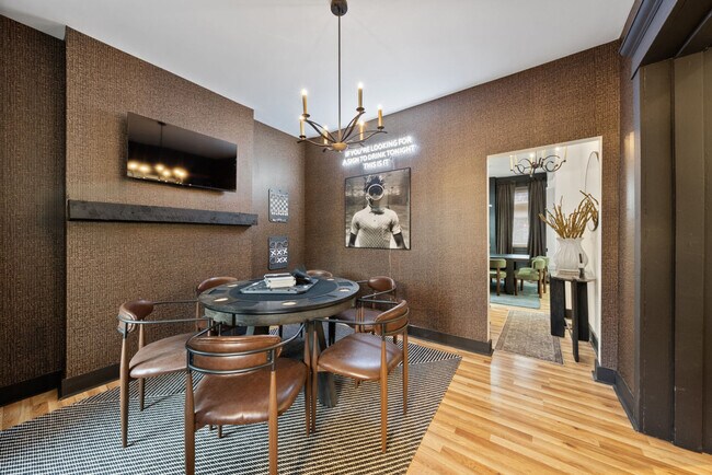 286 Taylor Ave in Columbus, OH - Foto de edificio - Building Photo