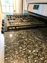 15 Pochelon St in Sunapee, NH - Building Photo - Building Photo