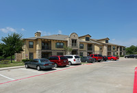 Providence on the Park Apartments in Dallas, TX - Building Photo - Building Photo