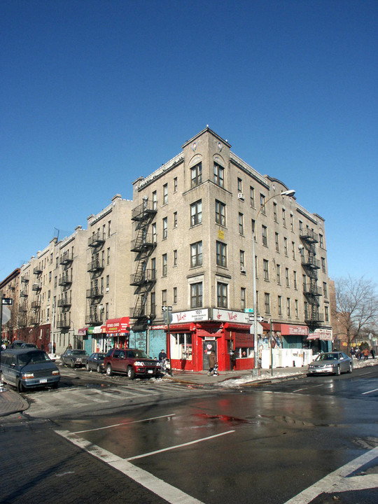 900 Hoe Ave in Bronx, NY - Building Photo