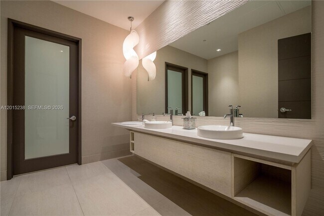 property at 17301 Biscayne Blvd
