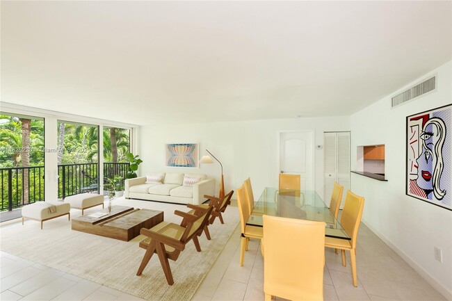 101 Ocean Ln Dr in Miami, FL - Building Photo - Building Photo