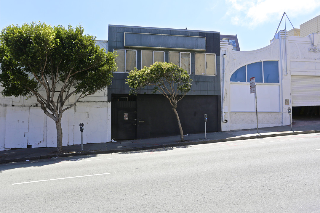 1553-1563 Pine St in San Francisco, CA - Building Photo