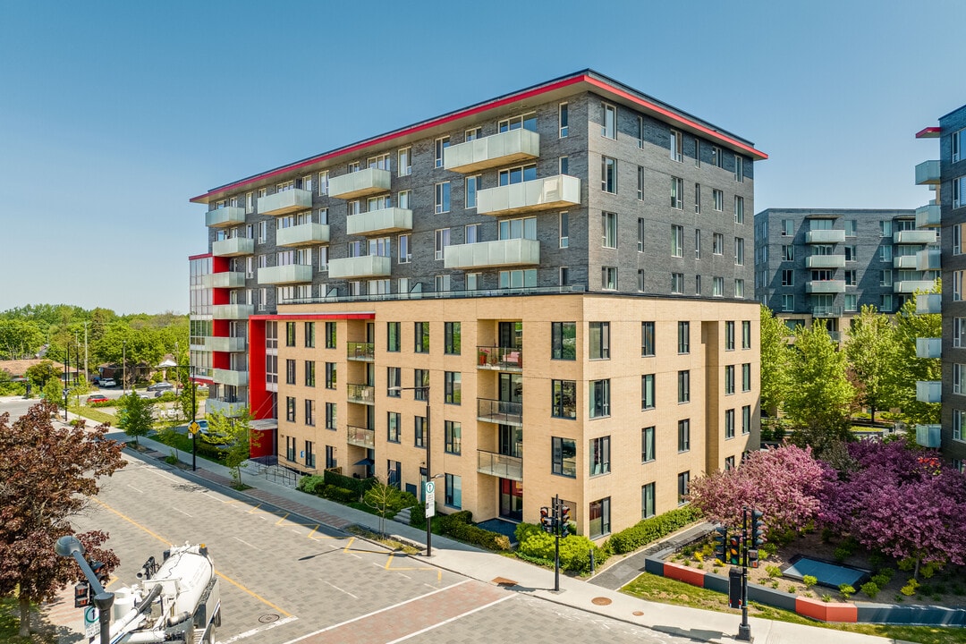 Rouge Condominiums Phase 1 in Montréal, QC - Building Photo