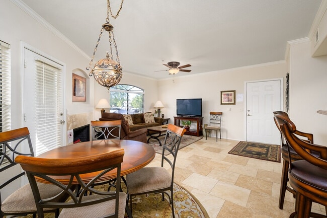 15095 N Thompson Peak Pkwy in Scottsdale, AZ - Building Photo - Building Photo