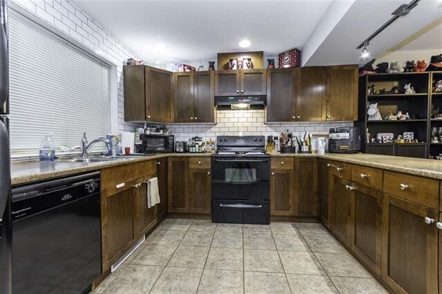 45535-45535 Shawnigan Crescent in Chilliwack, BC - Building Photo - Building Photo
