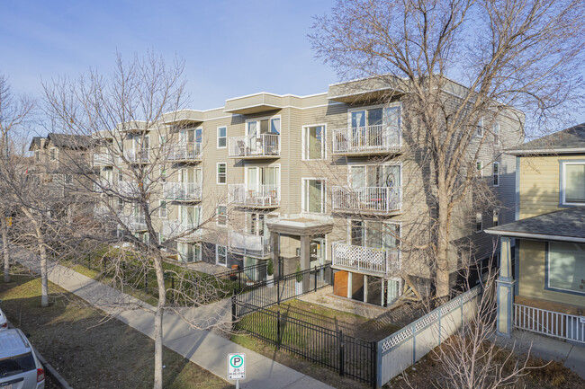 1626 14th Ave SW in Calgary, AB - Building Photo - Building Photo