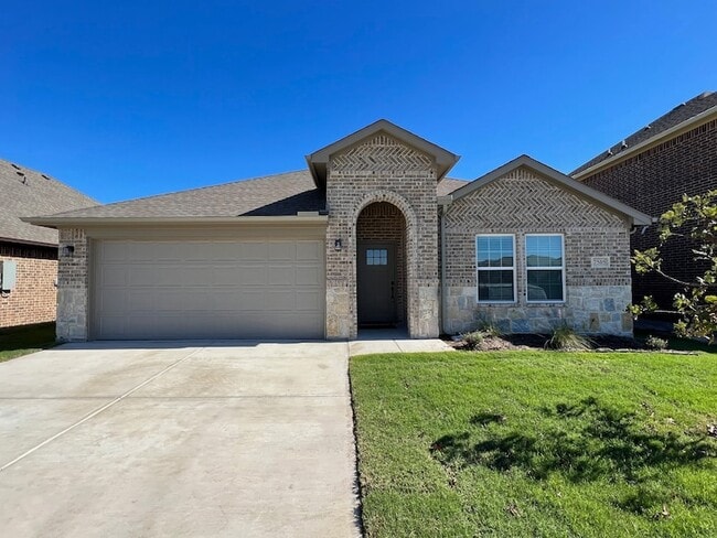 7505 Scott Ln