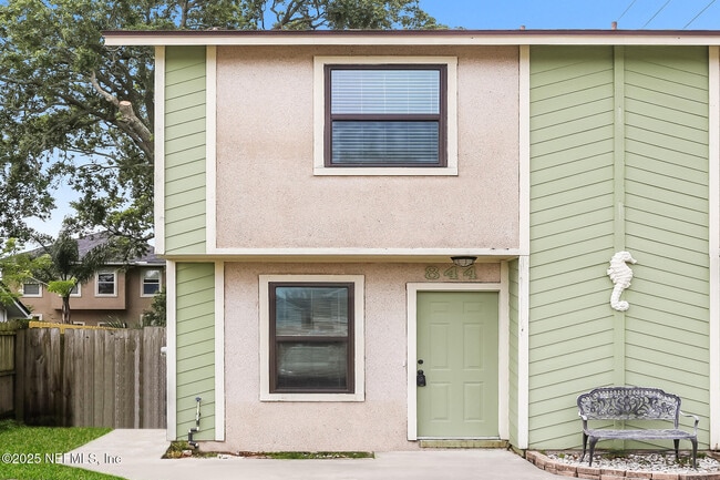 property at 844 7th Ave S