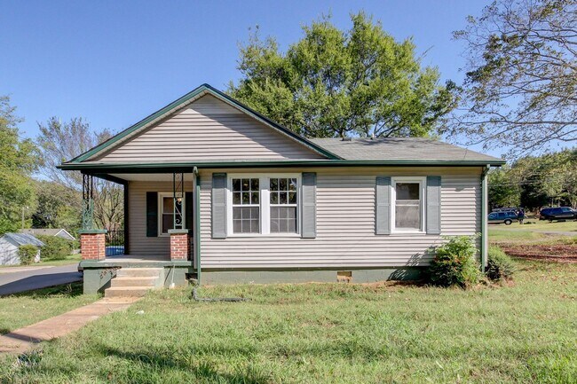 property at 1279 Daniel St