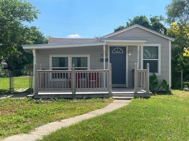 property at 309 W Ave A