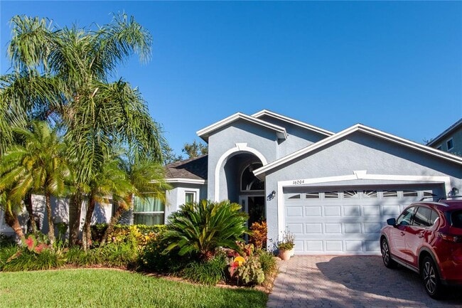property at 16204 Nottingham Park Way
