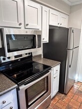 4577 Emerald Dr E in Mobile, AL - Building Photo - Building Photo