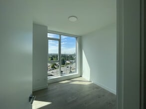 901-901 Lougheed Hwy. in Coquitlam, BC - Building Photo - Building Photo