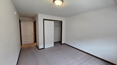 The Crossings at Willems Way in Buffalo, MN - Building Photo - Building Photo
