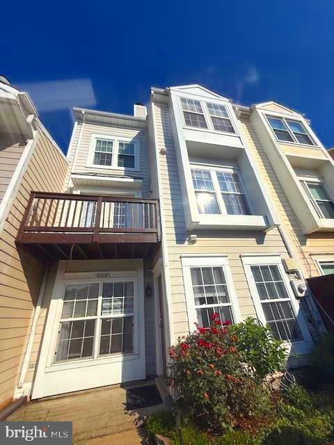 property at 6008 Rabbit Hill Ct