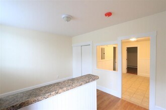 304 Highland Ave, Unit 1 in Somerville, MA - Building Photo - Building Photo