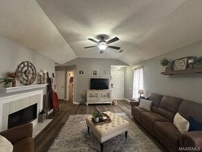 352 Millridge Dr in Millbrook, AL - Building Photo - Building Photo