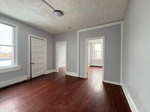 473 Ocean Ave, Unit 3R in Jersey City, NJ - Foto de edificio - Building Photo