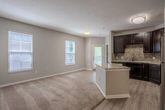 Wesbury Park in Columbus, OH - Building Photo - Interior Photo