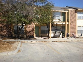 Cedar Hills in Junction, TX - Building Photo - Building Photo