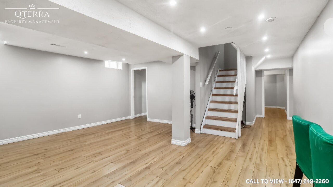 1613 Stillriver Cres in Mississauga, ON - Building Photo